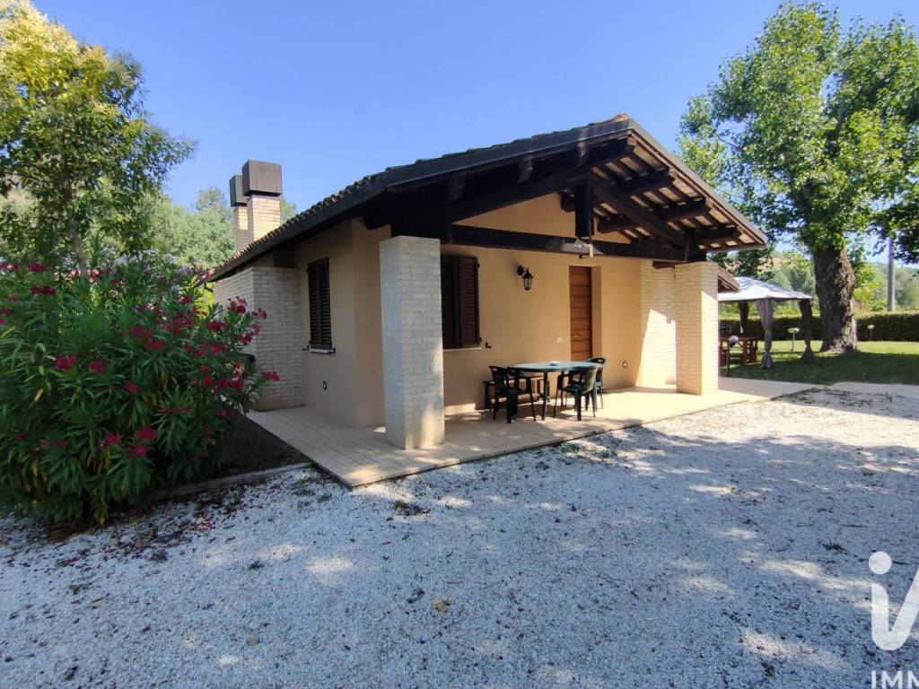 Villa a Carassai in Via Menocchia - Foto 4