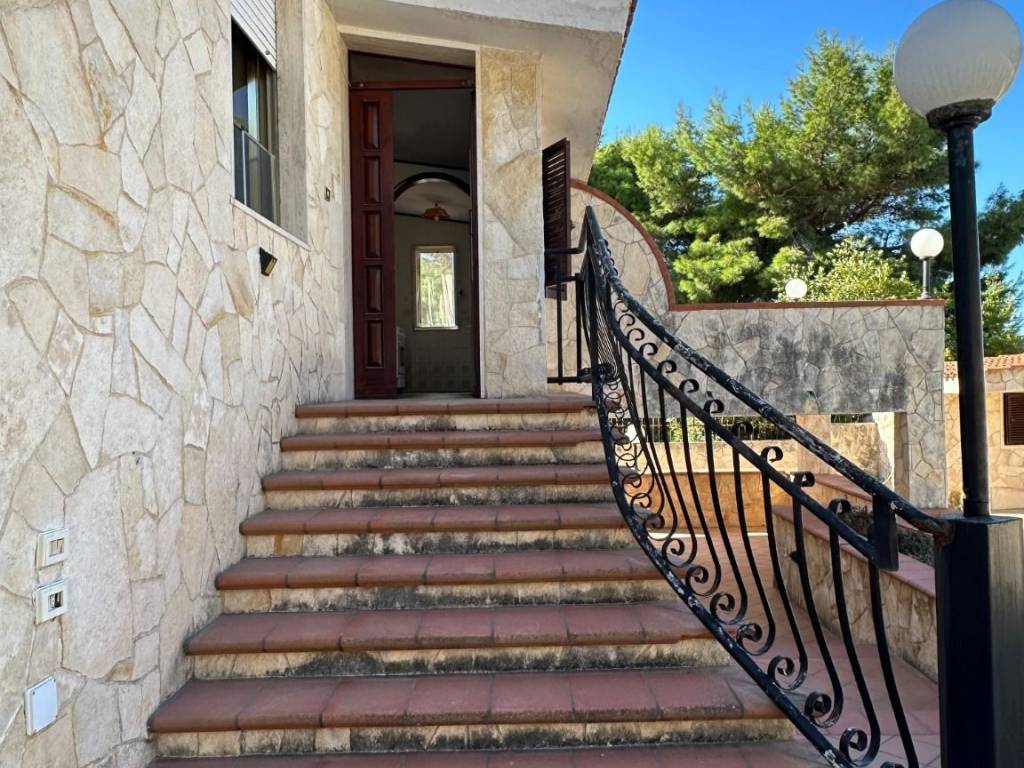 Villa a Pulsano in Viale dei Posto, 3 - Foto 5