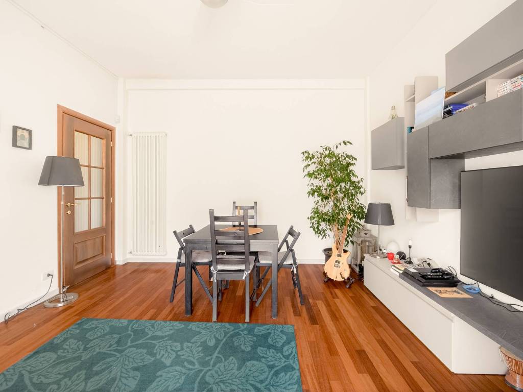 Appartamento a Valbrona in Via Maiago, 9 - Foto 5