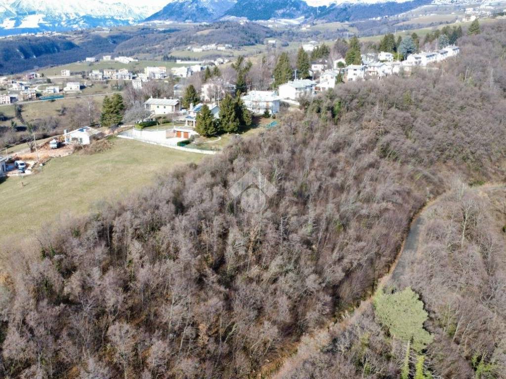 Terreno a Erbezzo in Contrada Balestre - Foto 2