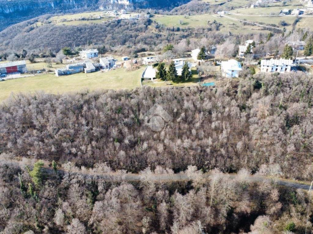 Terreno a Erbezzo in Contrada Balestre - Foto 4