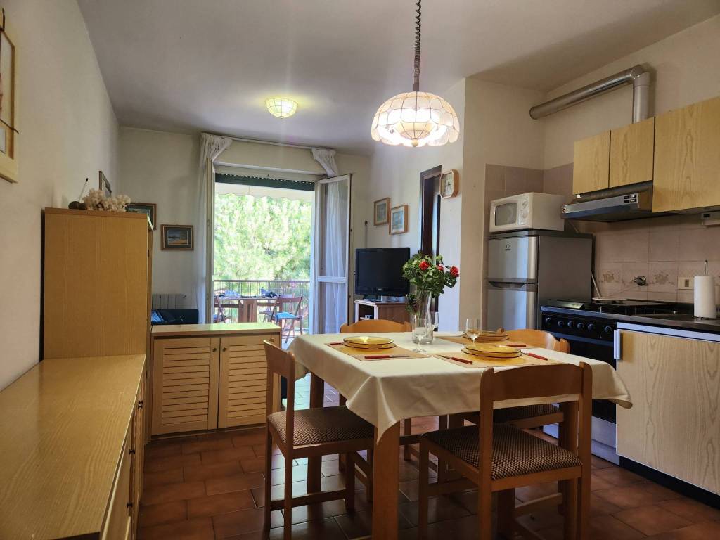 Appartamento a Albenga in Via Costituzione - Foto 4