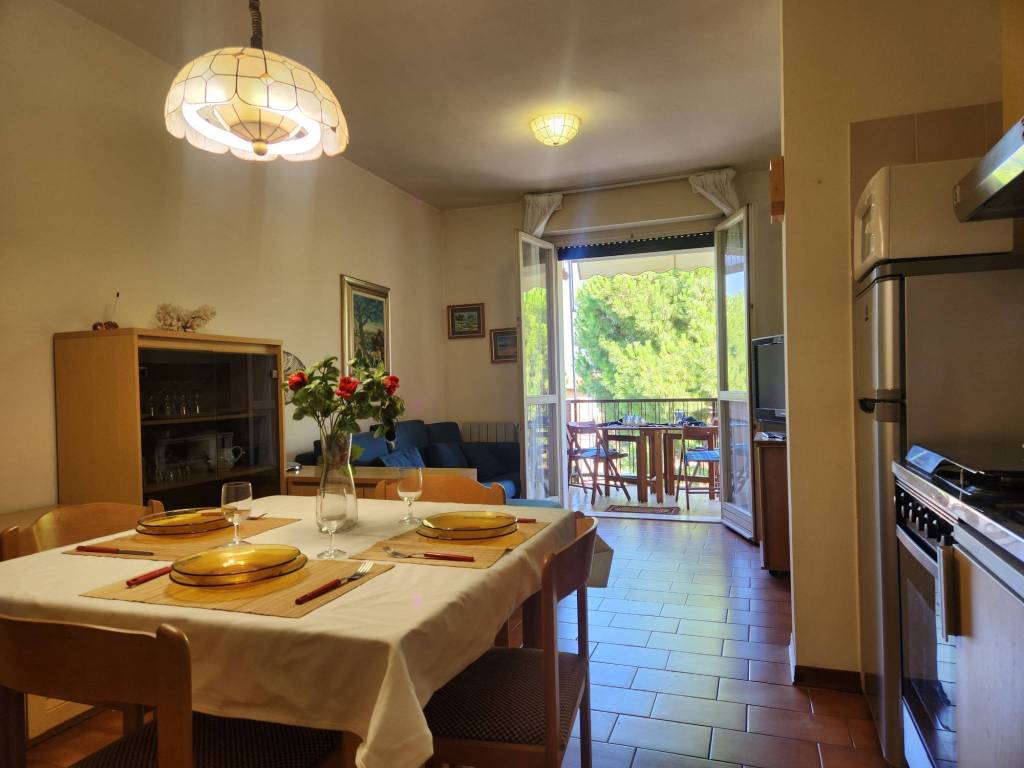 Appartamento a Albenga in Via Costituzione - Foto 5
