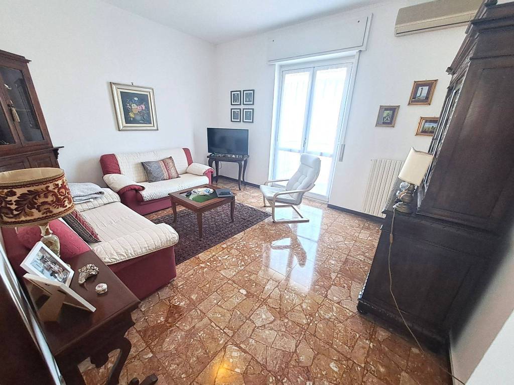 Appartamento a Rozzano in Via Antonio Gramsci, 92 - Foto 3