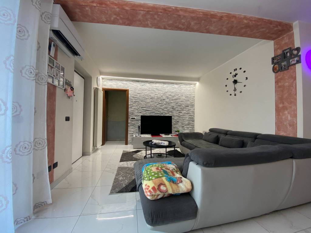 Villa a Agrate conturbia in Via Roma - Foto 3