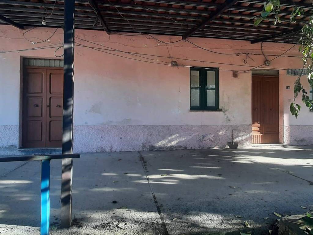 Villa a Rose in Contrada Arente, 97 - Foto 2