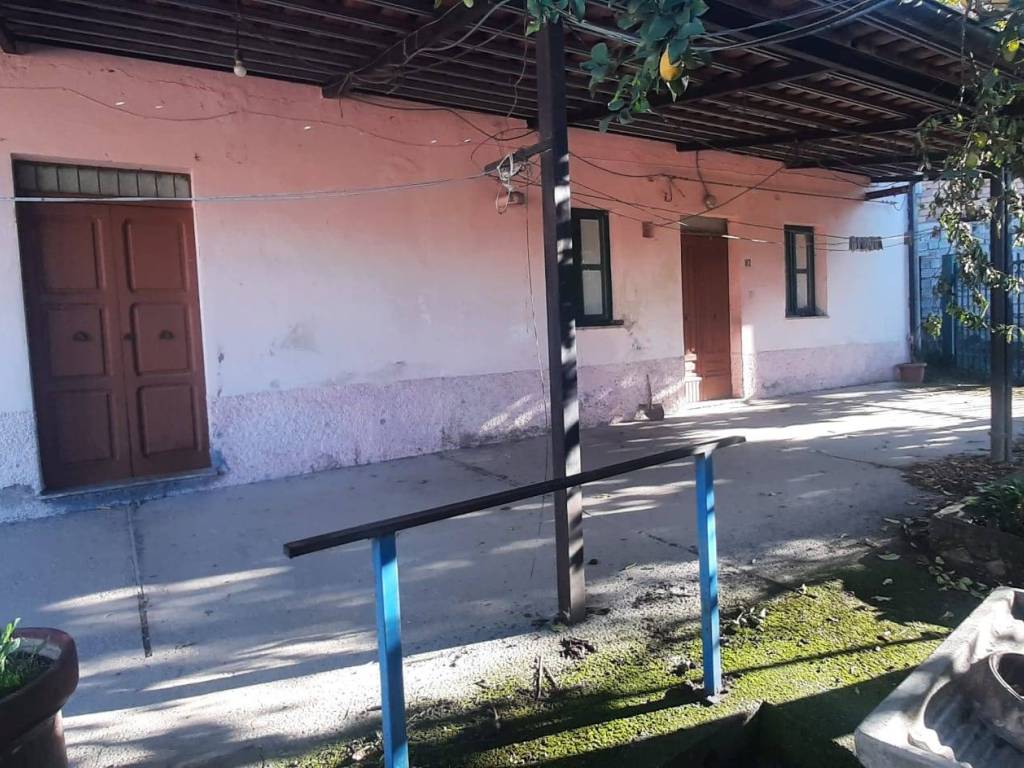 Villa a Rose in Contrada Arente, 97 - Foto 3