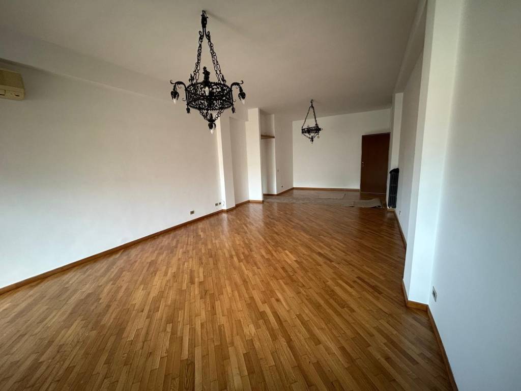 Appartamento a Ancona in Via Isonzo - Foto 3