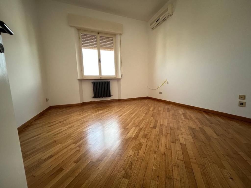 Appartamento a Ancona in Via Isonzo - Foto 4