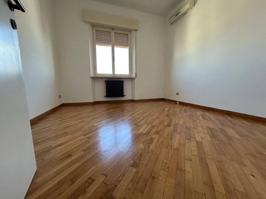 Appartamento a Ancona in Via Isonzo - Foto 5