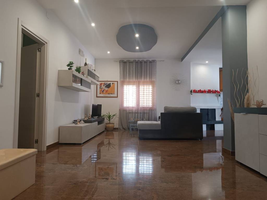 Villa a Bitonto in Strada Vicinale Altone - Foto 5