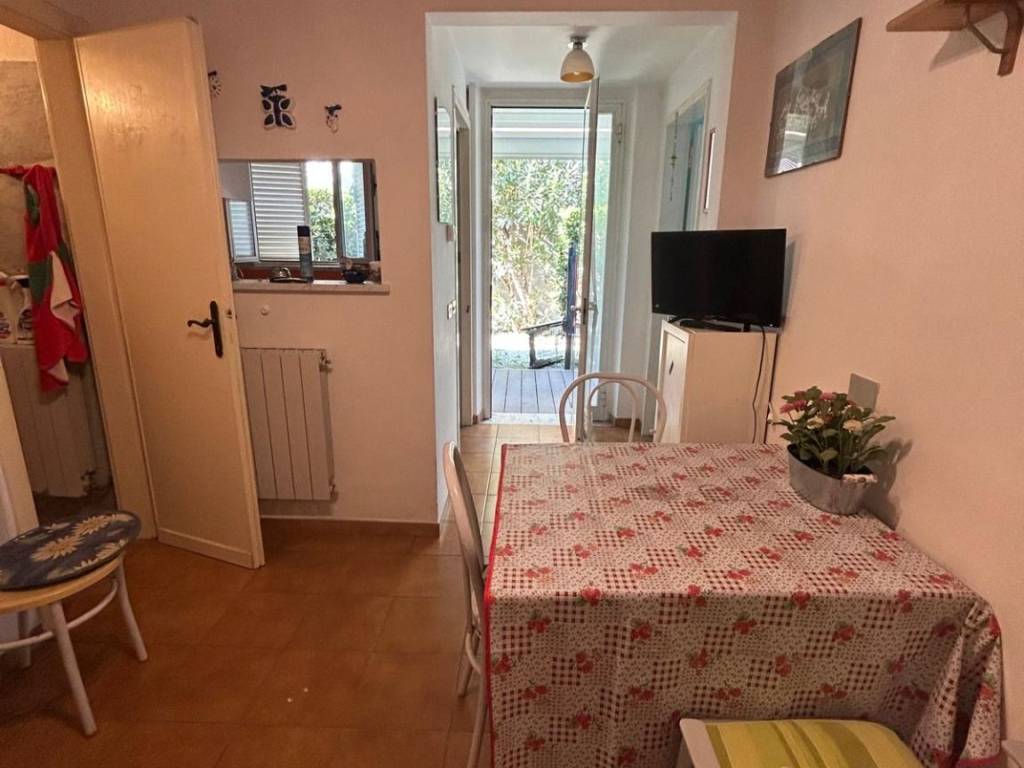 Appartamento a Pietrasanta in Via Giovanni Prati - Foto 3