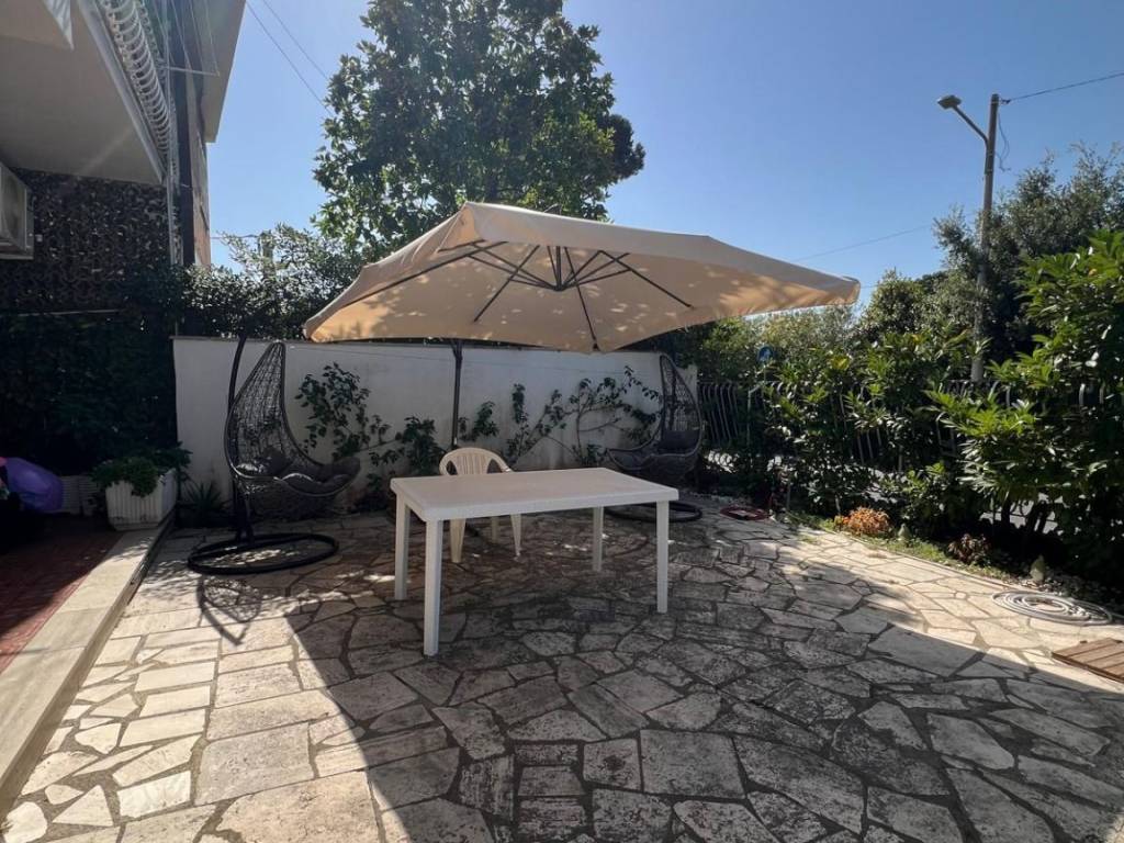 Villa a Anzio in Viale Elisabetta - Foto 4