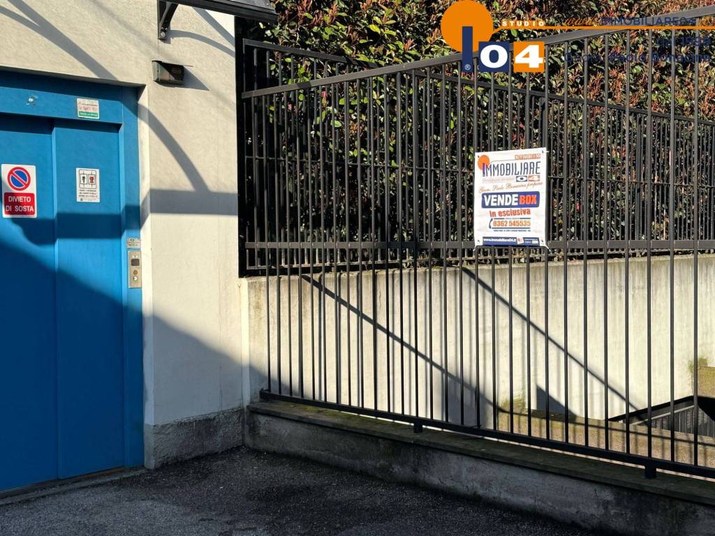 Box / garage a Cesano maderno in Via Raffaello Sanzio - Foto 4