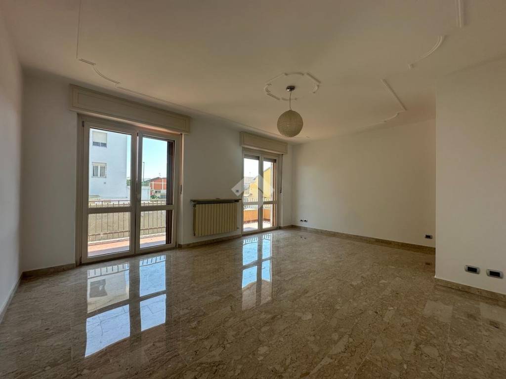 Villetta a schiera a Vercelli in Via Leonardo Walter Manzone, 49 - Foto 4