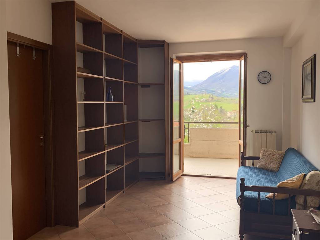 Appartamento a Camerino in via piccolomini cicarelli - Foto 4