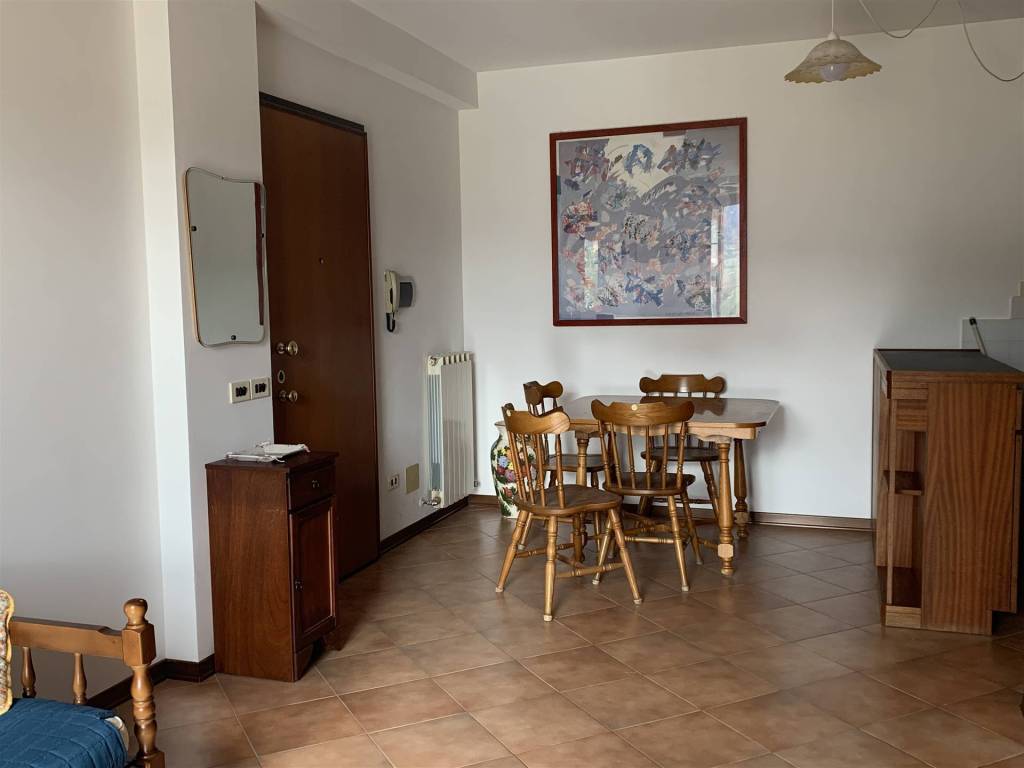 Appartamento a Camerino in via piccolomini cicarelli - Foto 5