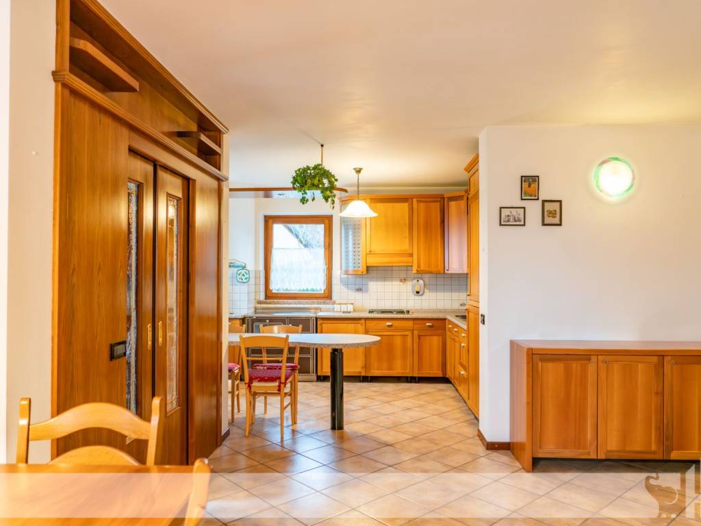 Casa indipendente a Chies d'alpago in Villaggio Tamera - Foto 4
