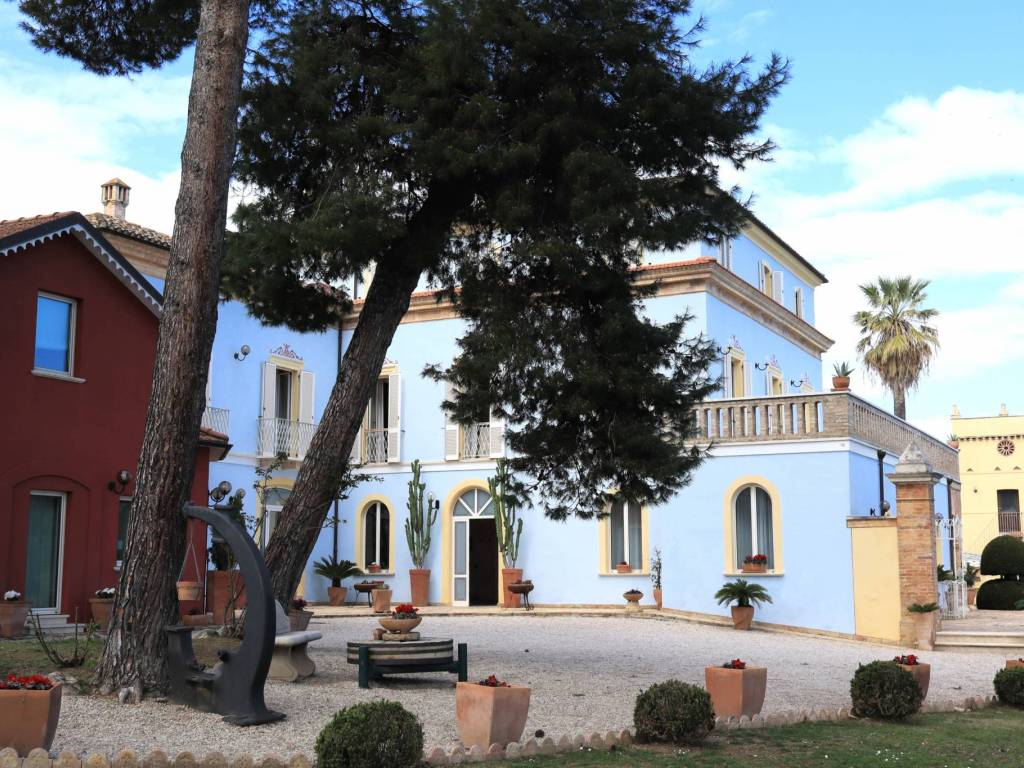 Palazzo / stabile a Silvi in Via Ambrogio Rossi - Foto 2