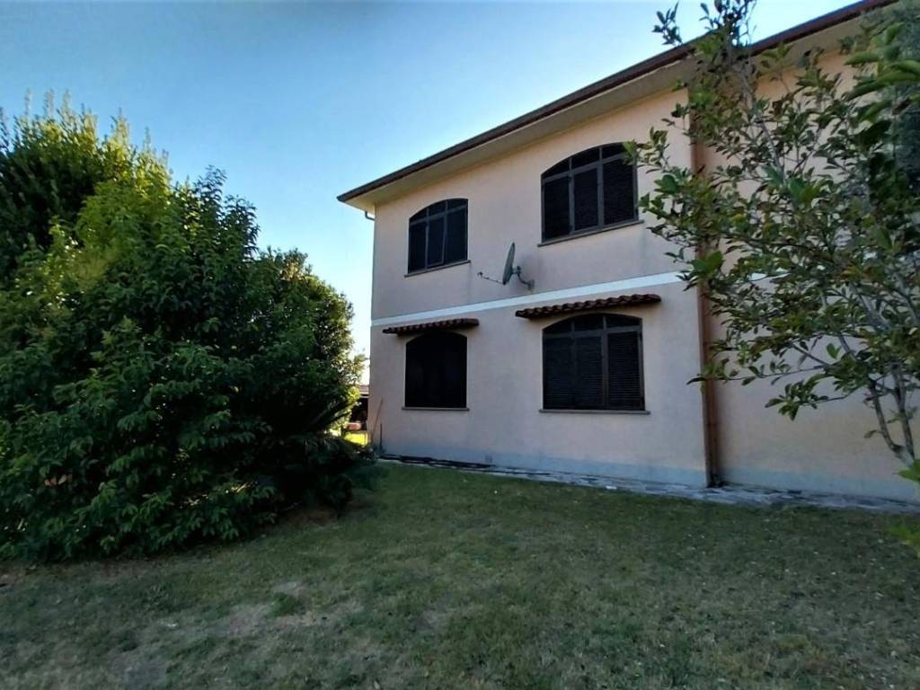 Villa a San giuliano terme in V.Che Guevara Monastero, - Foto 4