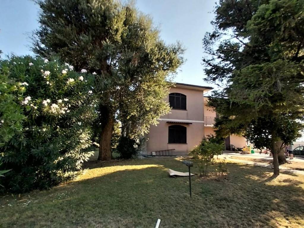 Villa a San giuliano terme in V.Che Guevara Monastero, - Foto 5