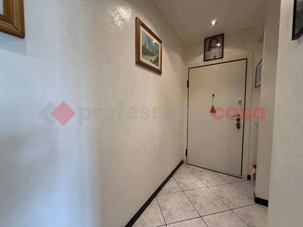 Appartamento a Taranto in via Cesare Battisti , 63 - Foto 2