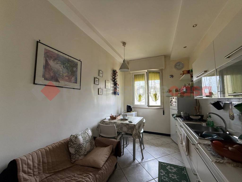 Appartamento a Taranto in via Cesare Battisti , 63 - Foto 3