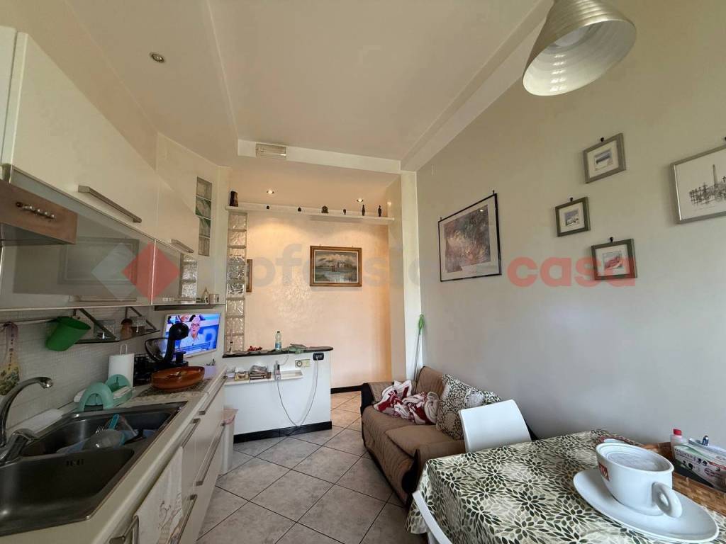 Appartamento a Taranto in via Cesare Battisti , 63 - Foto 4