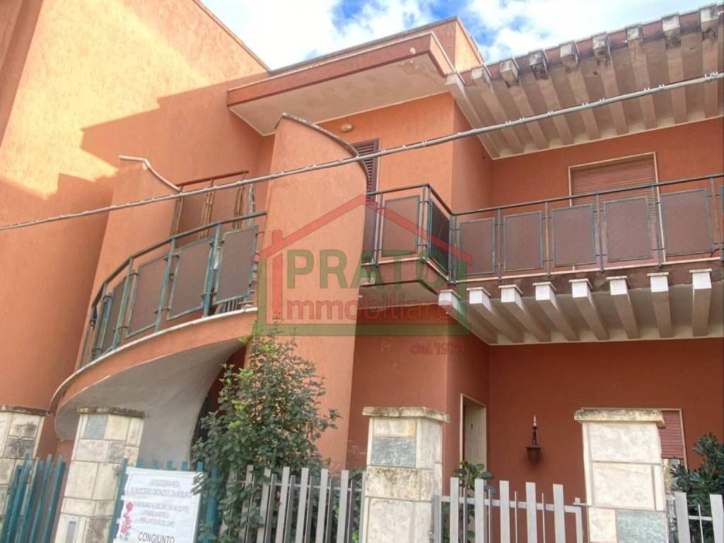 Appartamento a Campi salentina in Via Maria Paladini, 37 - Foto 2