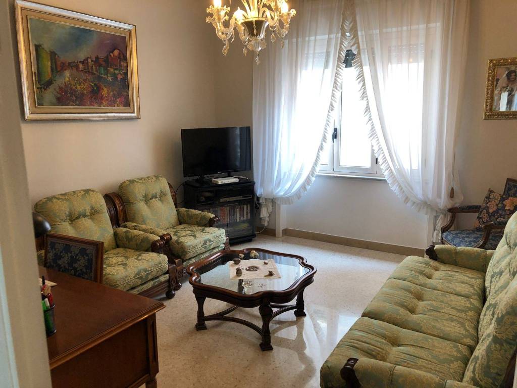 Appartamento a Cosenza in Via Domenico Frugiuele, 35 - Foto 5