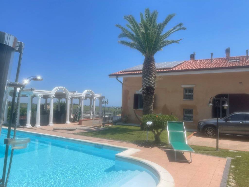 Villa a Trecastelli - Foto 2