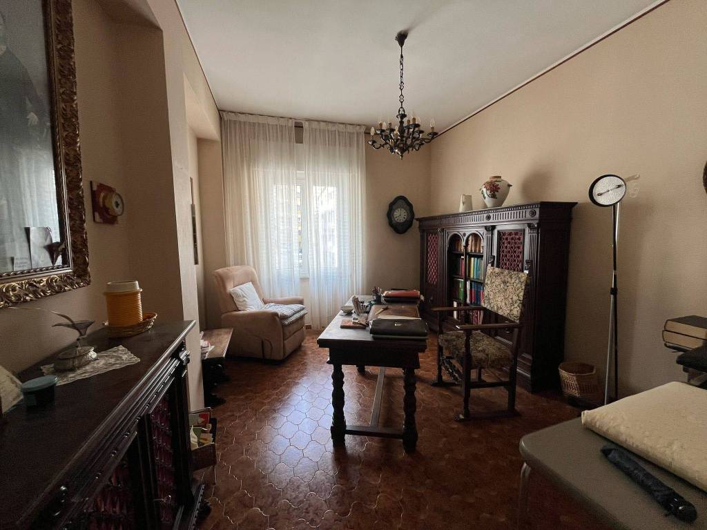 Appartamento a Catanzaro in Via Francesco Crispi - Foto 4