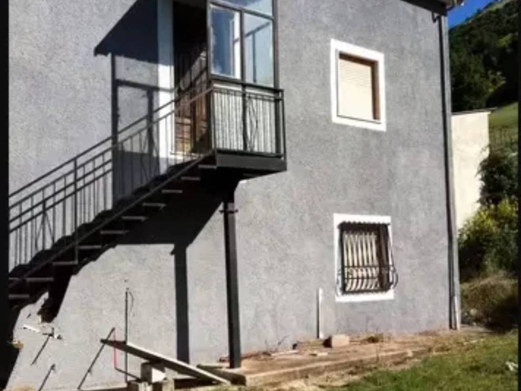 Casa indipendente a Brienza in Contrada Schiavi - Foto 2