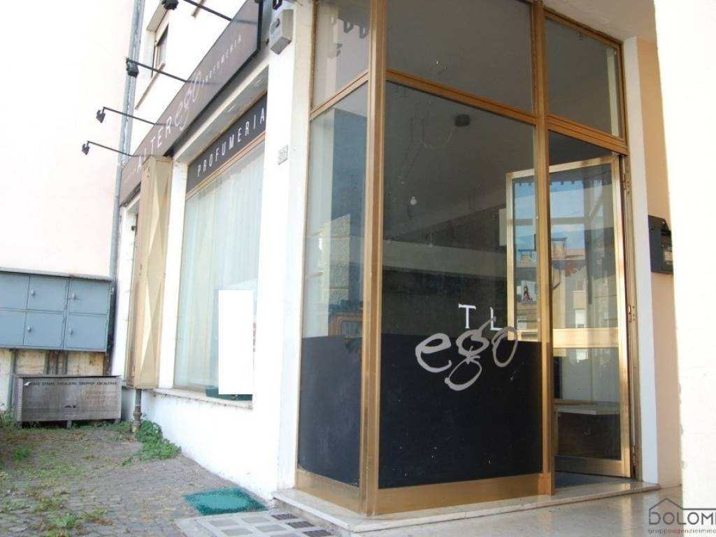 Immobile a Longarone in PIAZZA MARTIRI DELLA LIBERTA', 20 - Foto 3