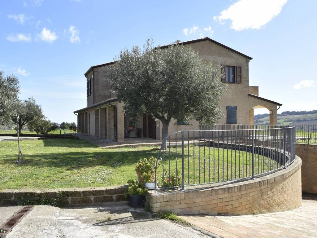 Villa a Potenza picena in Contrada Castelletta - Foto 2