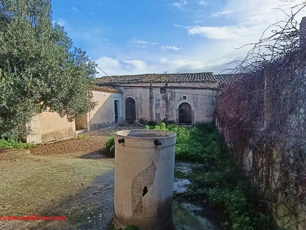 Rustico / casale a Scicli in Strada Provinciale Scicli-Santa Croce - Foto 2