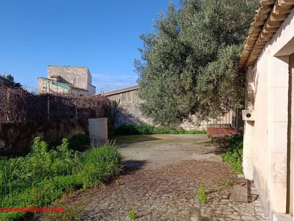 Rustico / casale a Scicli in Strada Provinciale Scicli-Santa Croce - Foto 3