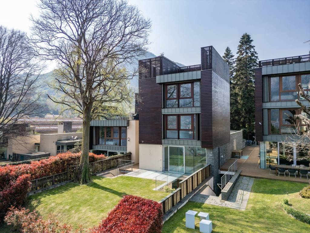 Villa a Malgrate in viale Penati, 5 - Foto 2