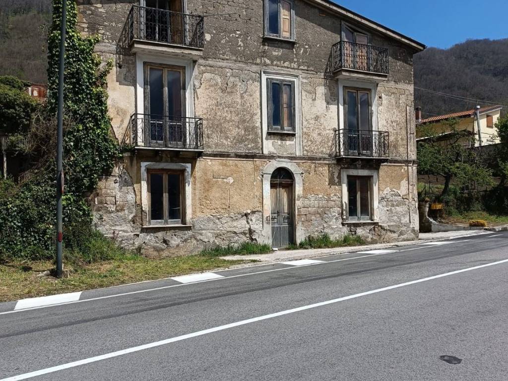 Casa indipendente a Monteforte irpino in Via Nazionale - Foto 2