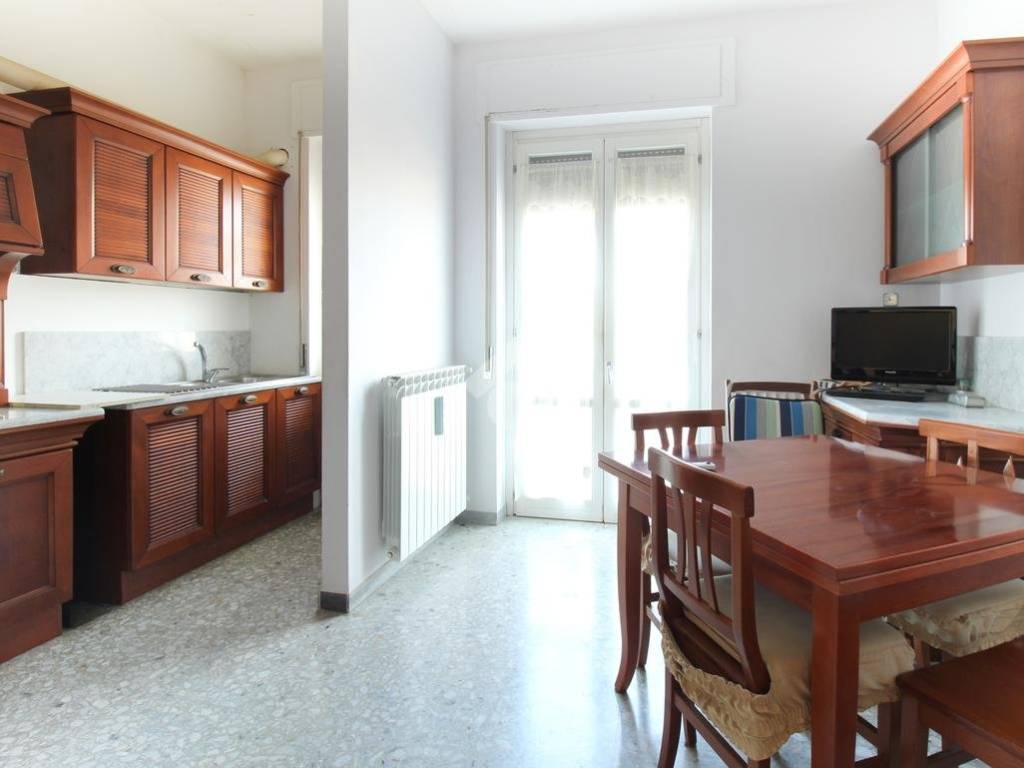 Appartamento a Roseto degli abruzzi in Via Basilicata, 12 - Foto 4