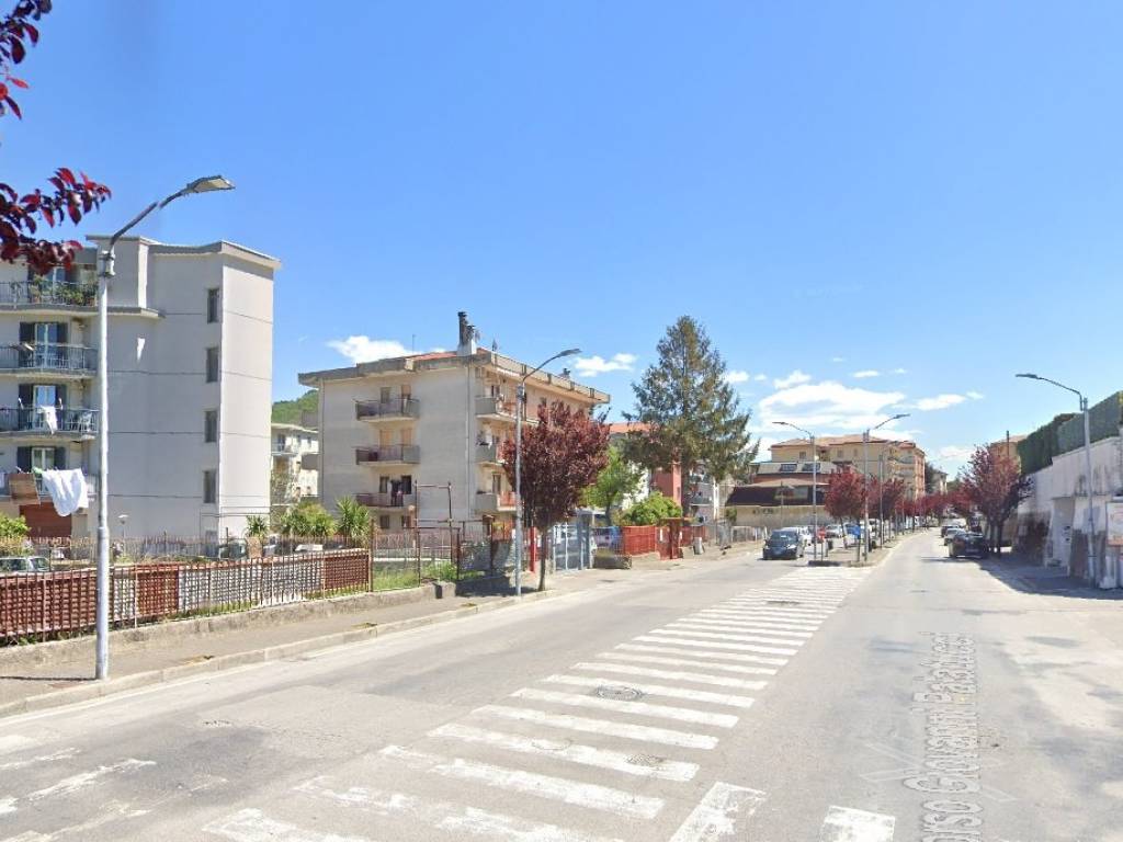 Immobile a Cava de' tirreni in Corso Giovanni Palatucci - Foto 2