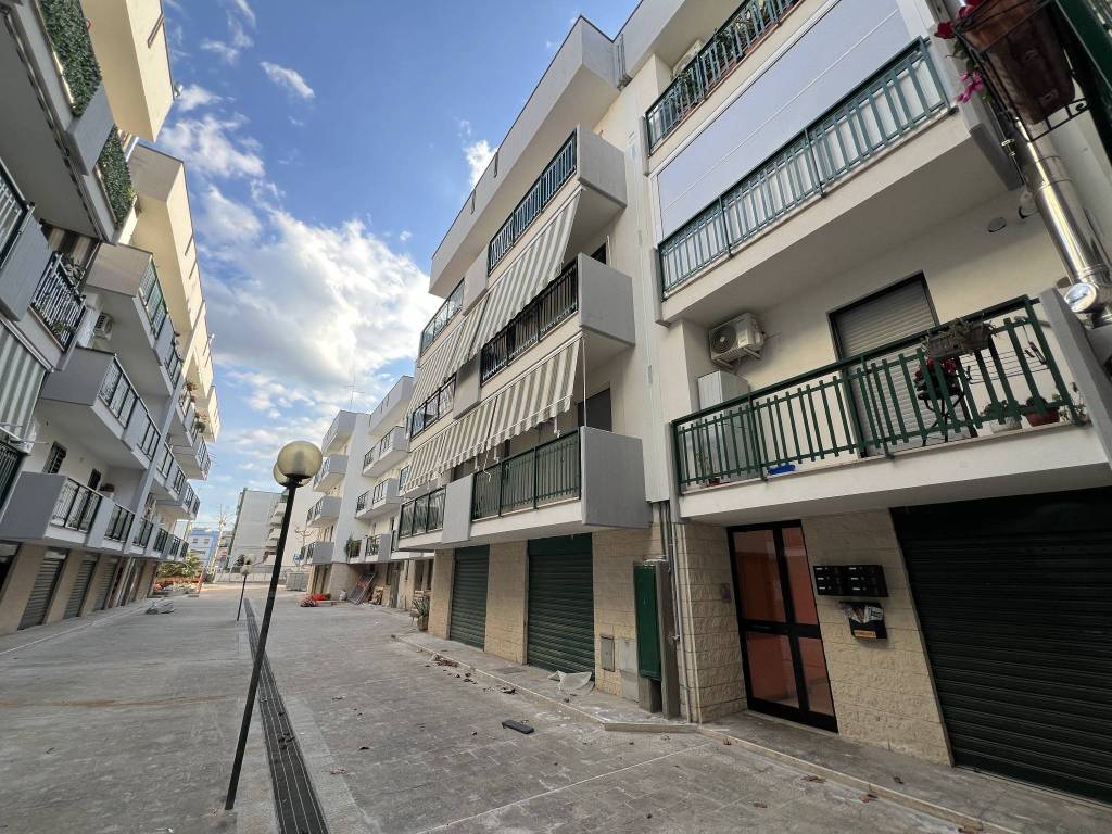 Appartamento a Cassano delle murge in Via Enrico Toti, 26 - Foto 2