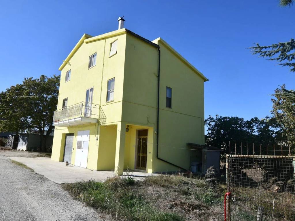 Rustico / casale a Carassai in Via Boffo S.N.C. - Foto 5