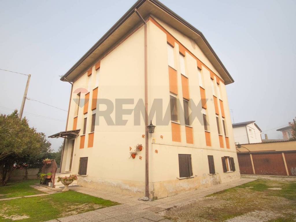 Casa indipendente a Mira in Via Livorno, 9 - Foto 2