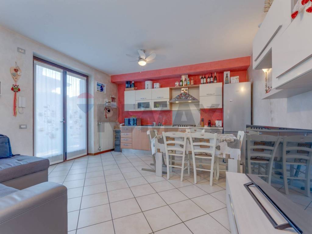 Appartamento a Bonate sopra in Via Carducci, 43 - Foto 5