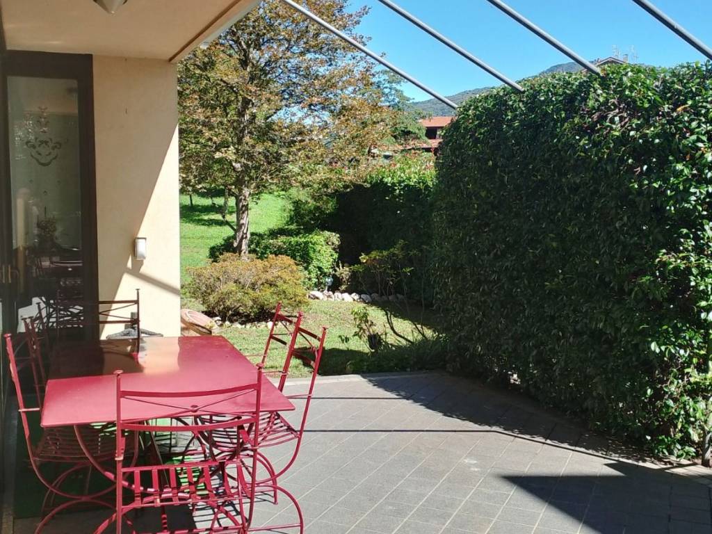 Villa a Besozzo in Via Stocchetti - Foto 4