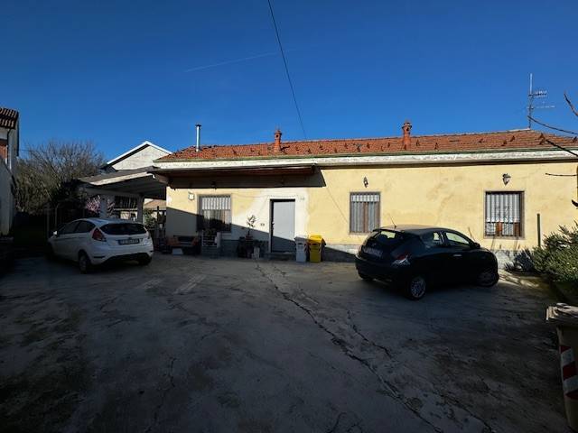 Casa indipendente a Acqui terme in Via Cassarogna, 54 - Foto 2