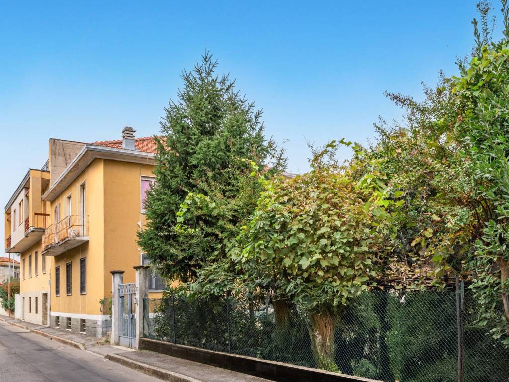 Appartamento a Corsico in Via General Antonio Cantore - Foto 3