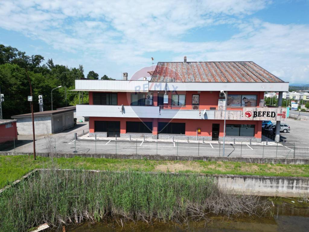 Palazzo / stabile a Castelletto sopra ticino in Via Sempione, 155 - Foto 3