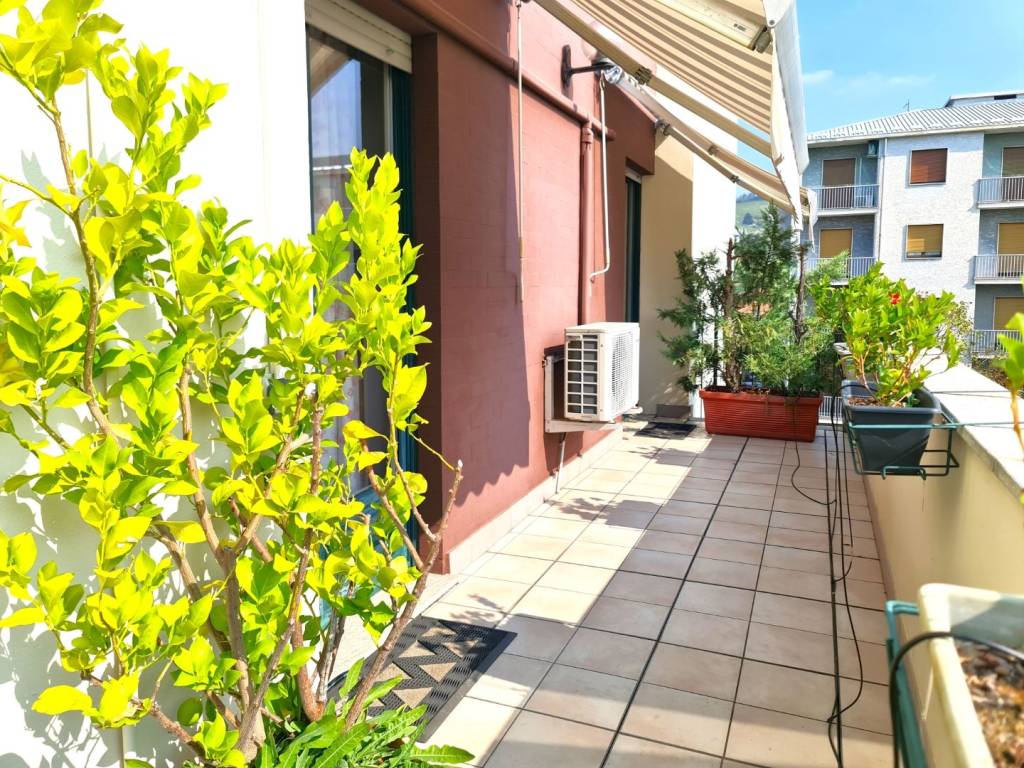 Attico / mansarda a Alba in Corso Langhe - Foto 5